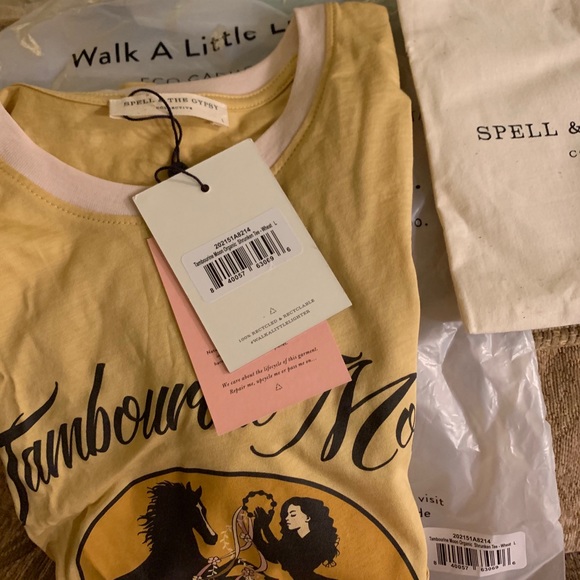 Spell & the Gypsy Tambourine Moon Tee L - Picture 9 of 11